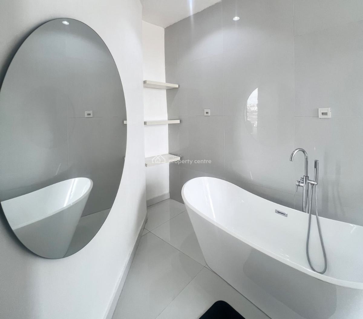 Tastefully Furnished 3 Bedroom Maisonette (6th Floor), Lekki Phase 1, Lekki, Lagos, Flat / Apartment for Rent