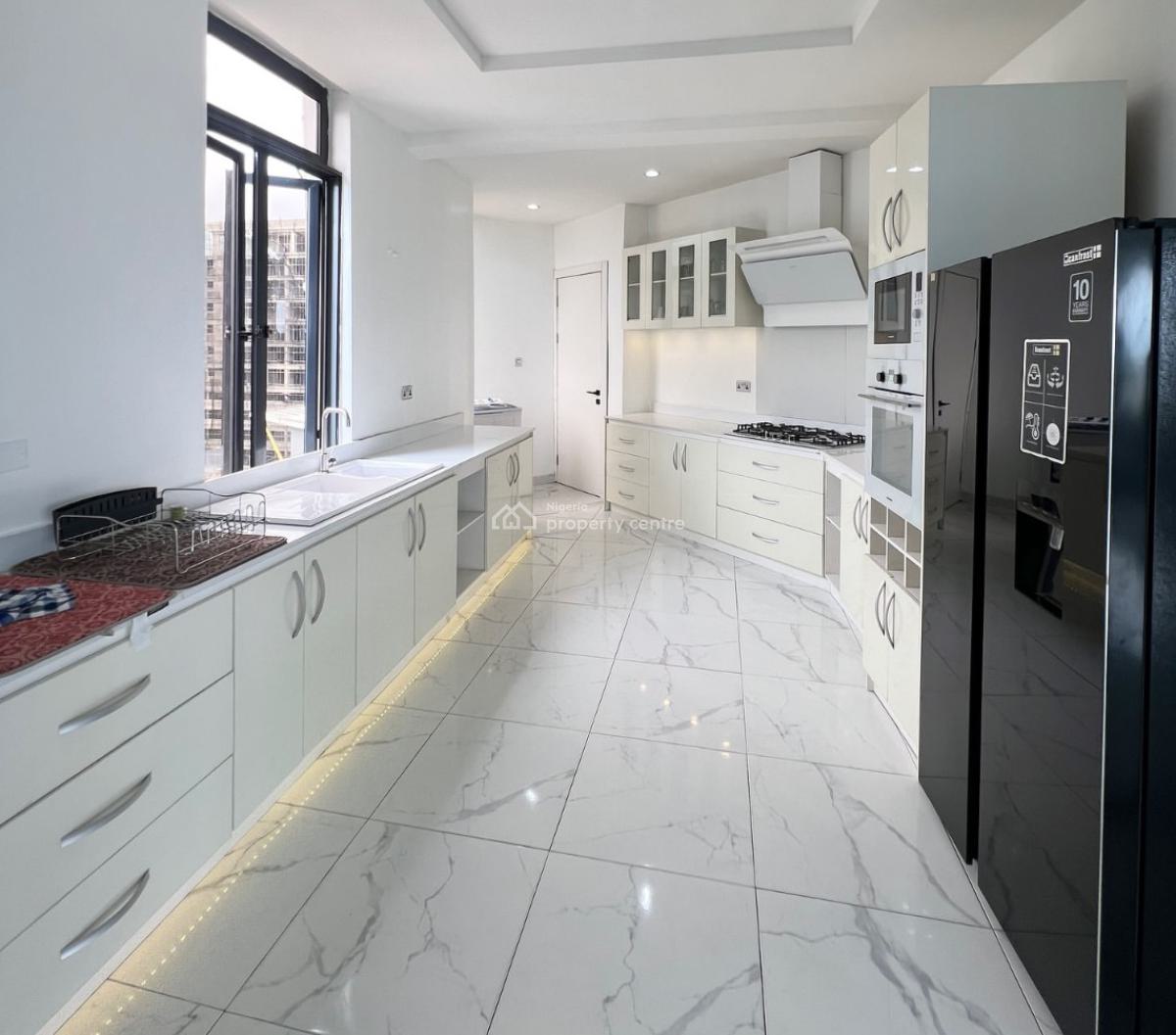 Tastefully Furnished 3 Bedroom Maisonette (6th Floor), Lekki Phase 1, Lekki, Lagos, Flat / Apartment for Rent