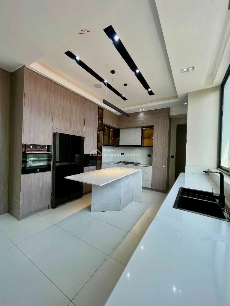 Elegantly Four Bedroom Maisonette with Pool, Gym, Inverter & Elevator, Lekki Phase 1, Lekki, Lagos, Flat / Apartment for Sale