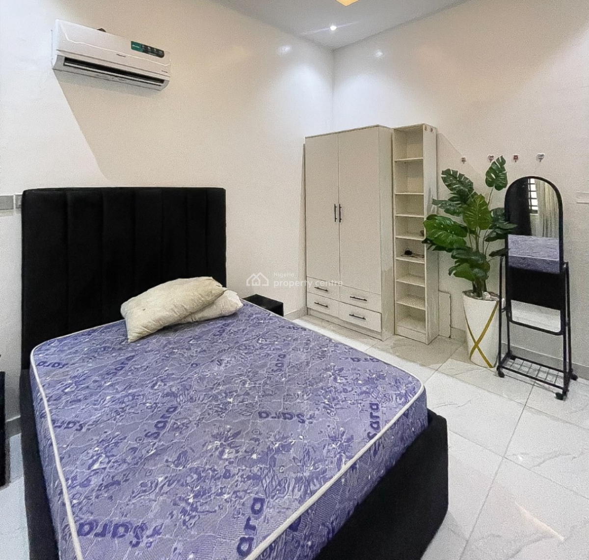 Furnished 2 Bedroom Apartments with Fitted Kitchen, En-suite, Ologolo, Ologolo, Lekki, Lagos, Flat / Apartment for Rent