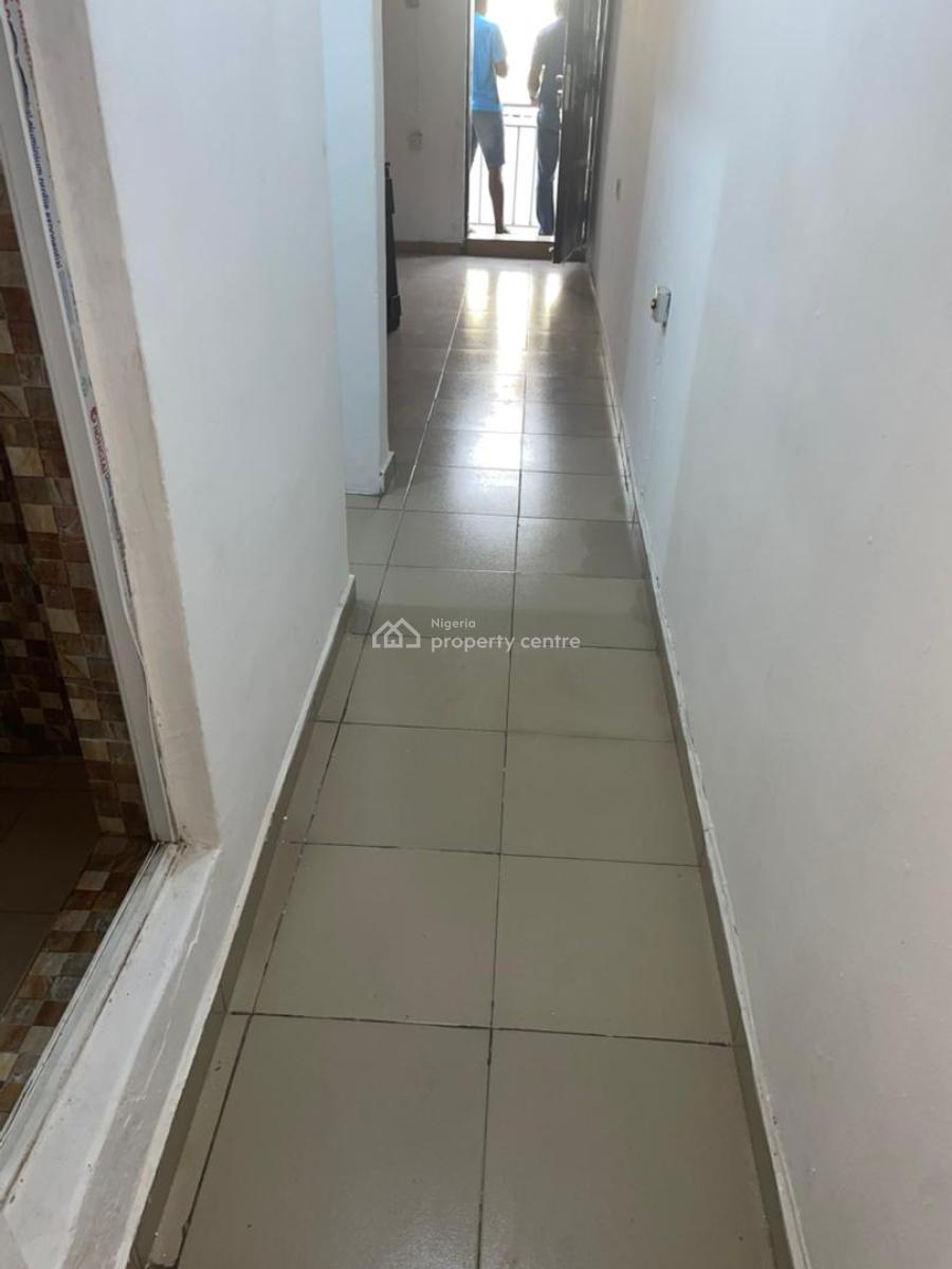 Nice Miniflat Upstairs Vacant Off Ayilara, Ojuelegba Area, Surulere, L, Ojuelegba, Surulere, Lagos, Mini Flat (room and Parlour) for Rent