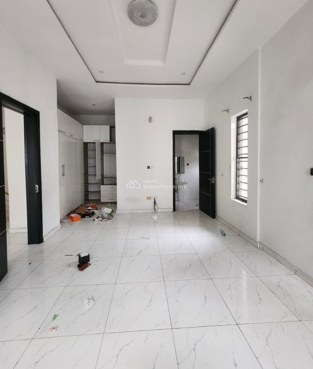 Spaciously Built 4bedroom Semi Detached with Fitted Kitchen, En-suite, Orchid Road, Lekki, Lagos, House for Rent