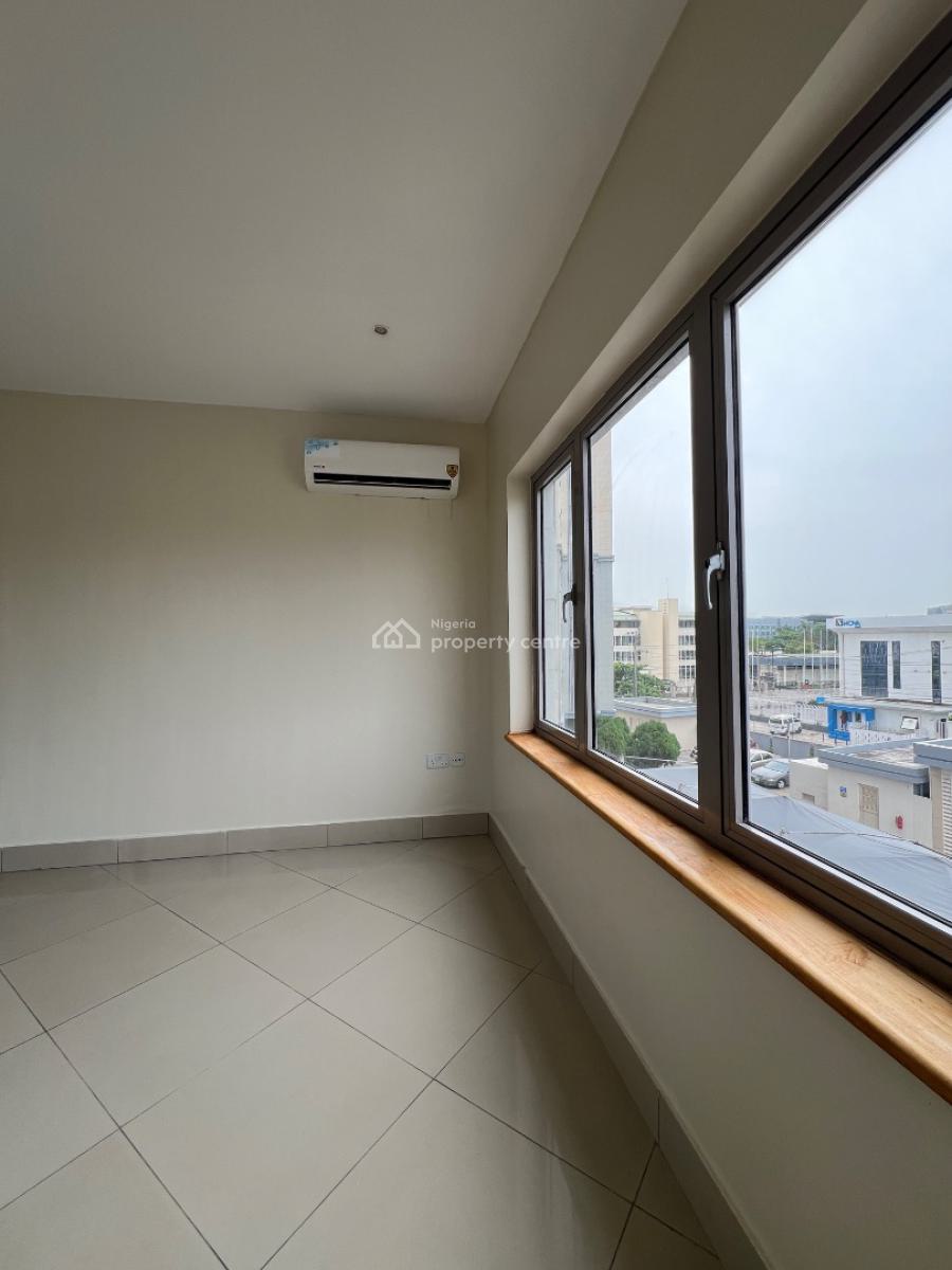 Exquisite 3 Bedroom Apartment, Anifowoshe Street, Victoria Island (vi), Lagos, Flat / Apartment for Rent