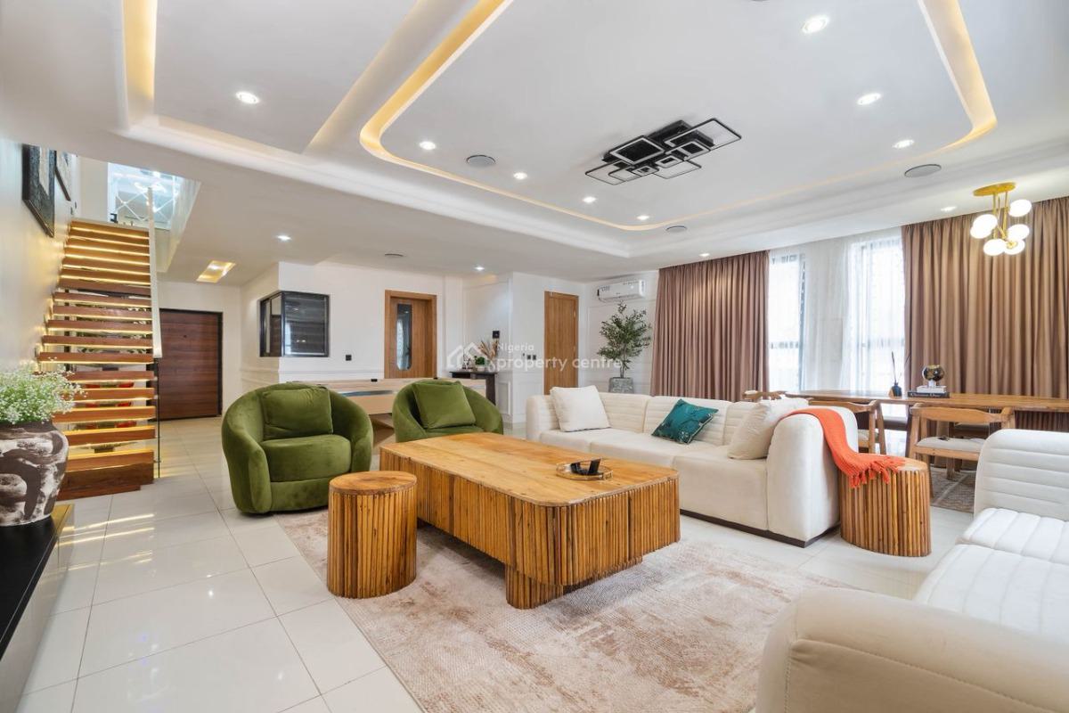 Luxury & Cozy 3bedroom with Balcony, Lekki Phase 1, Lekki Phase 1, Lekki, Lagos, House Short Let