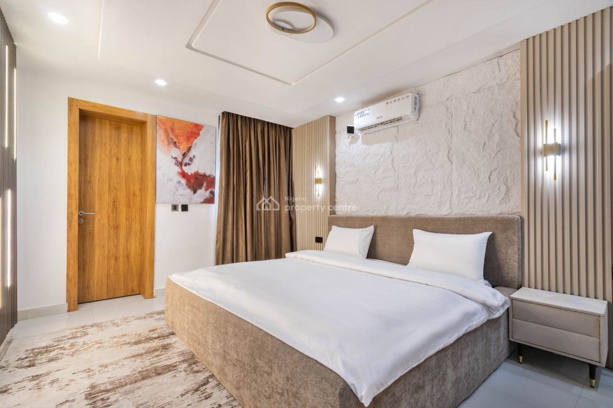 Luxury & Cozy 3bedroom with Balcony, Lekki Phase 1, Lekki Phase 1, Lekki, Lagos, House Short Let