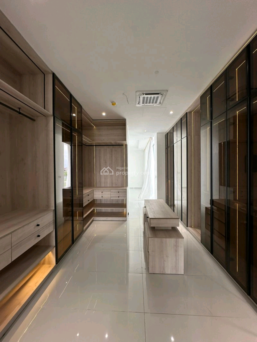 Contemporary 5bedroom Fully Detached Duplex   Amenities:  -, Lekki, Lagos, House for Sale