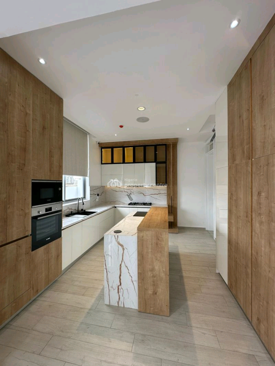 Contemporary 5bedroom Fully Detached Duplex   Amenities:  -, Lekki, Lagos, House for Sale