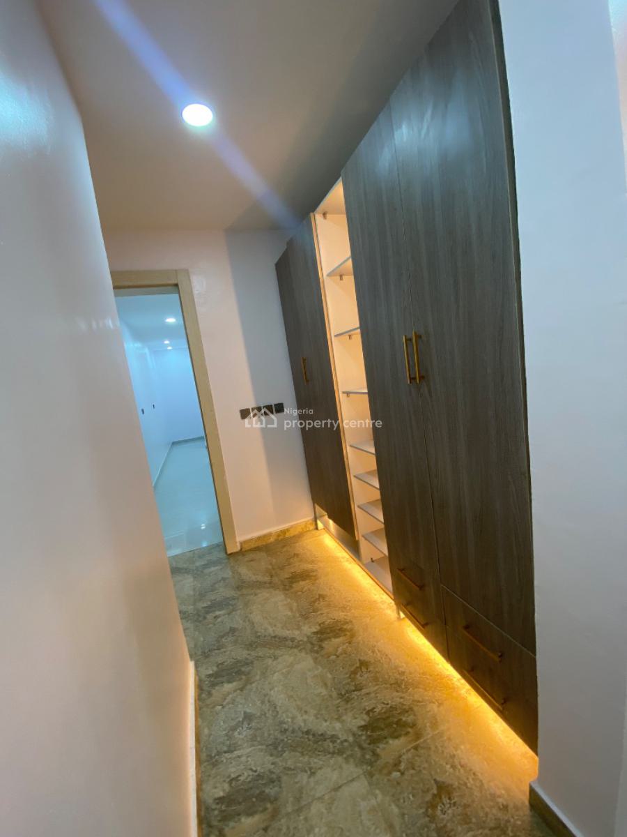 Luxuriously Furnished Two Bedroom Apartment, Off Issac Jhon, Ikeja Gra, Ikeja, Lagos, Flat / Apartment Short Let