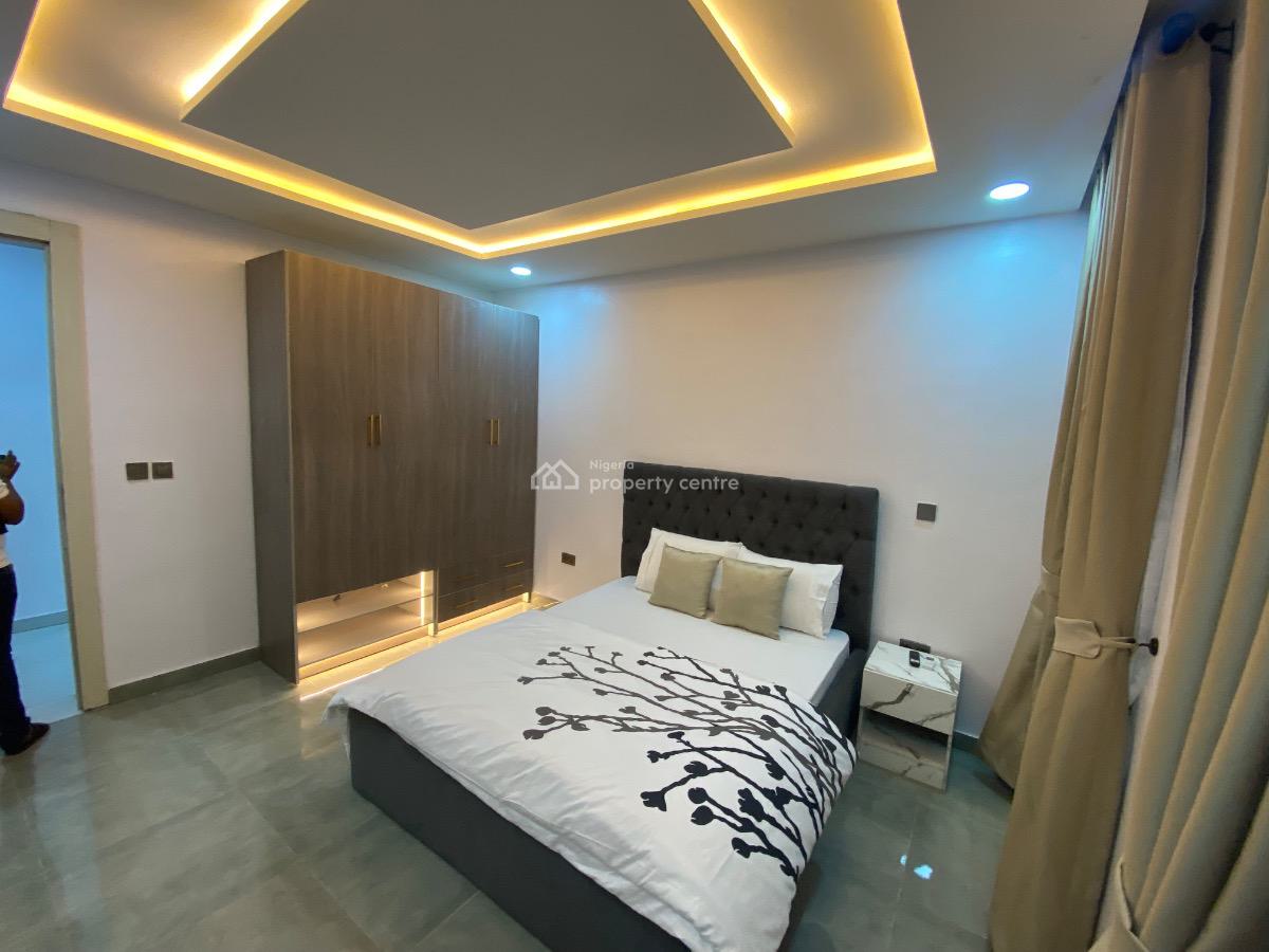 Luxuriously Furnished Two Bedroom Apartment, Off Issac Jhon, Ikeja Gra, Ikeja, Lagos, Flat / Apartment Short Let