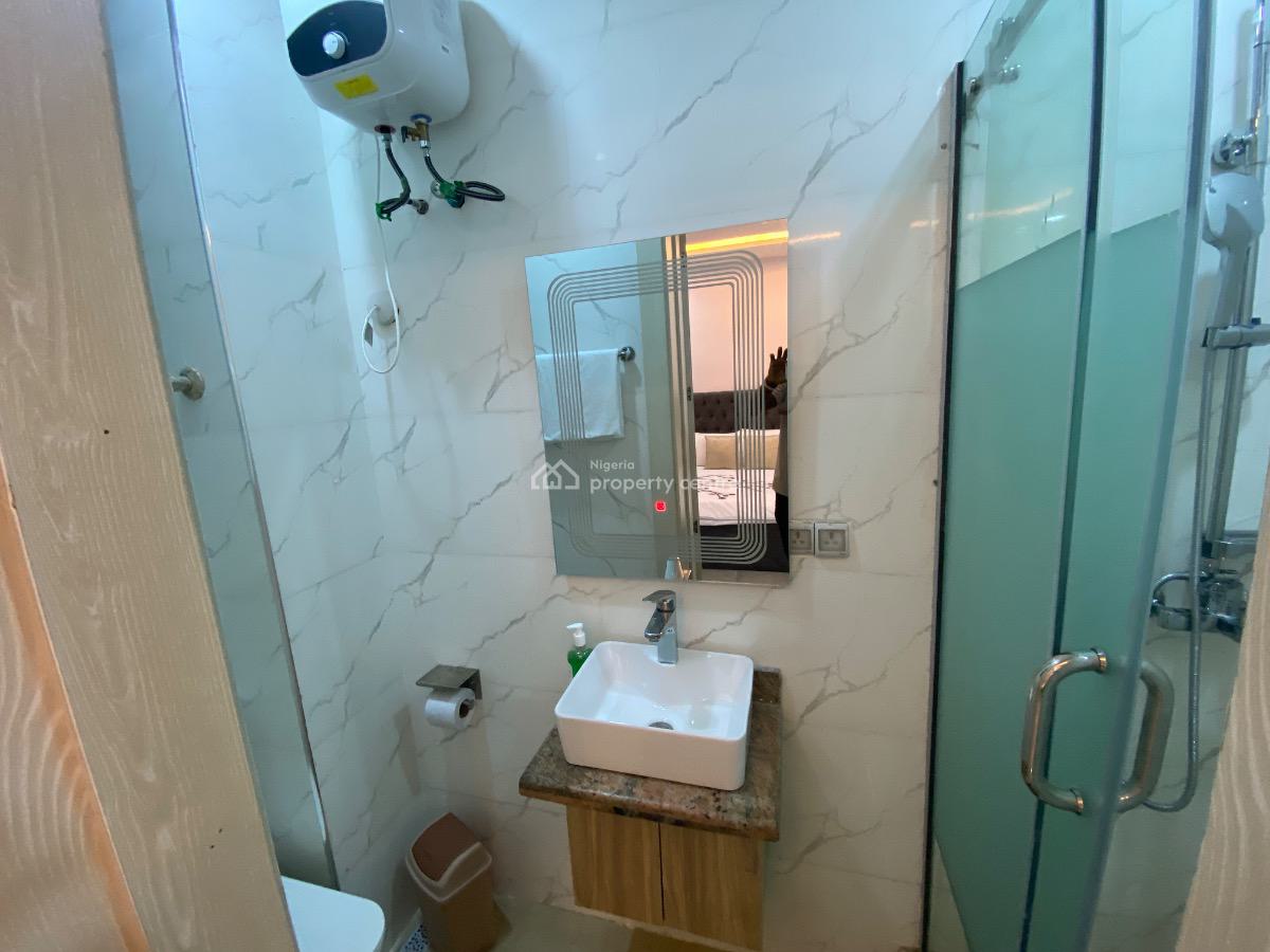 Luxuriously Furnished Two Bedroom Apartment, Off Issac Jhon, Ikeja Gra, Ikeja, Lagos, Flat / Apartment Short Let