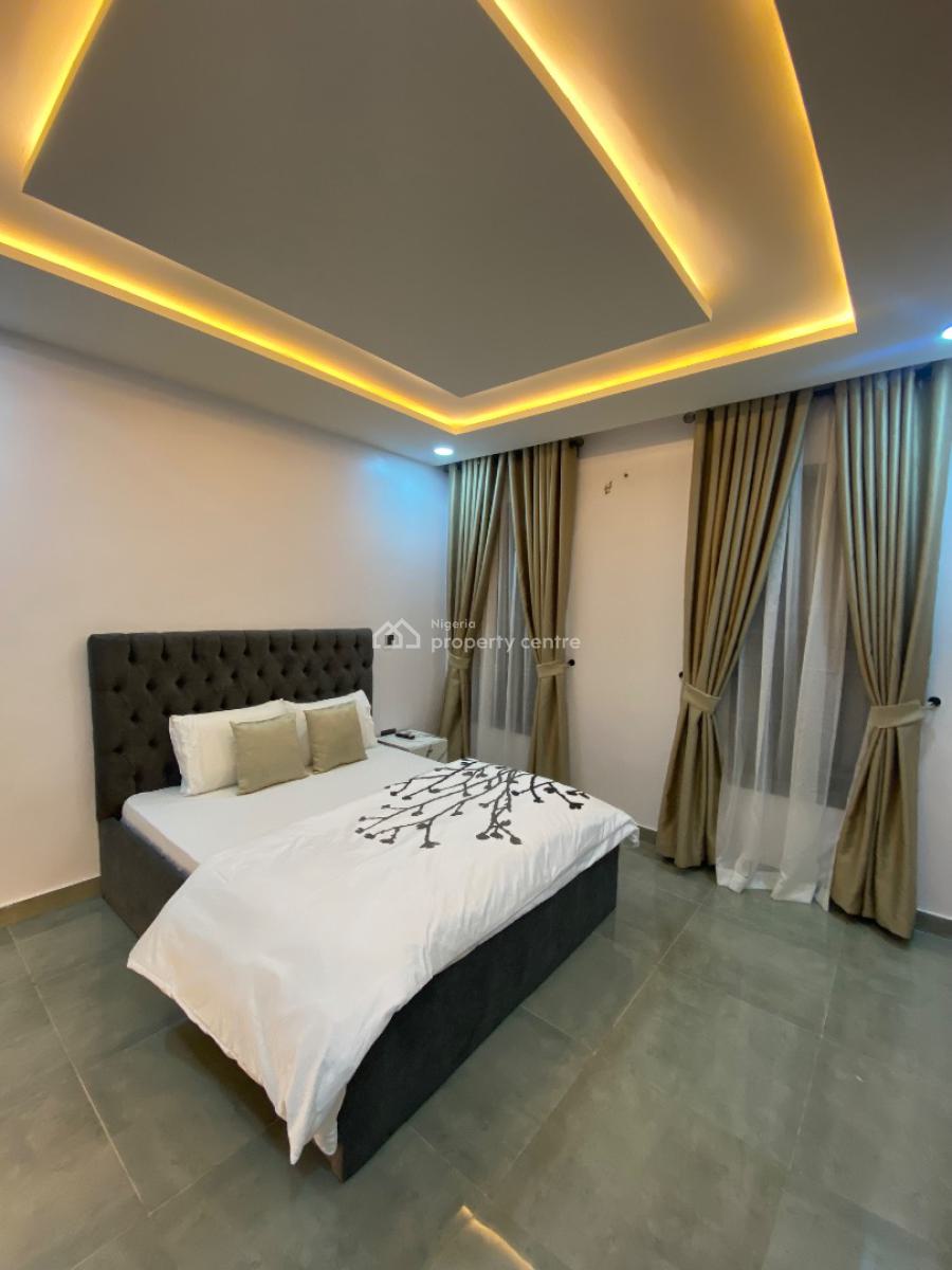 Luxuriously Furnished Two Bedroom Apartment, Off Issac Jhon, Ikeja Gra, Ikeja, Lagos, Flat / Apartment Short Let
