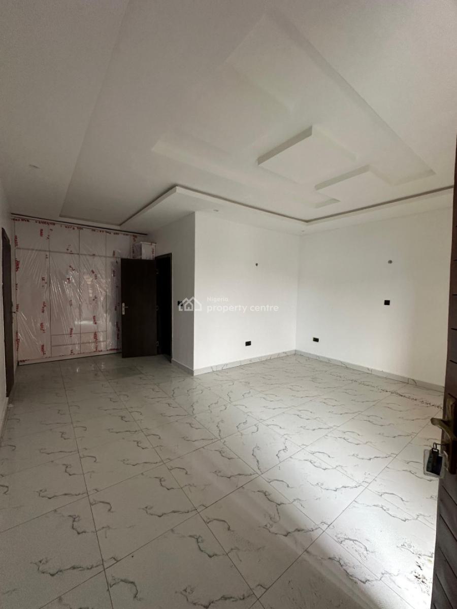 3 Bedroom Penthouse Apartment, Ikota Gra, Ikota, Lekki, Lagos, Block of Flats for Sale