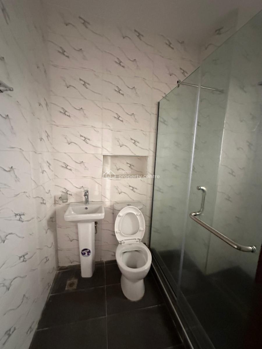 3 Bedroom Penthouse Apartment, Ikota Gra, Ikota, Lekki, Lagos, Block of Flats for Sale