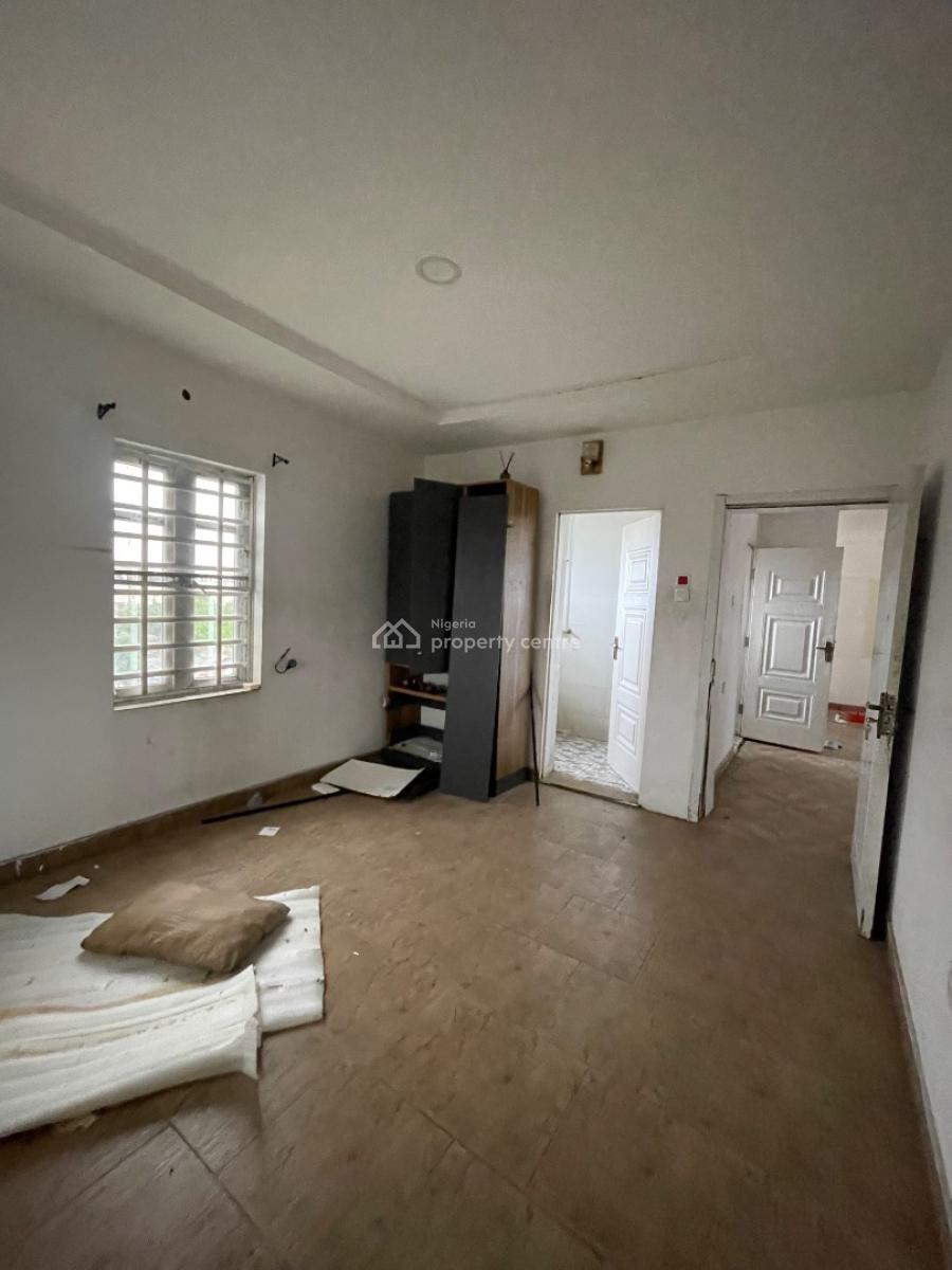 a Spacious 2 Bedroom Apartment, Off Mobil Road Ilaje Ajah, Lekki, Lagos, Flat / Apartment for Rent