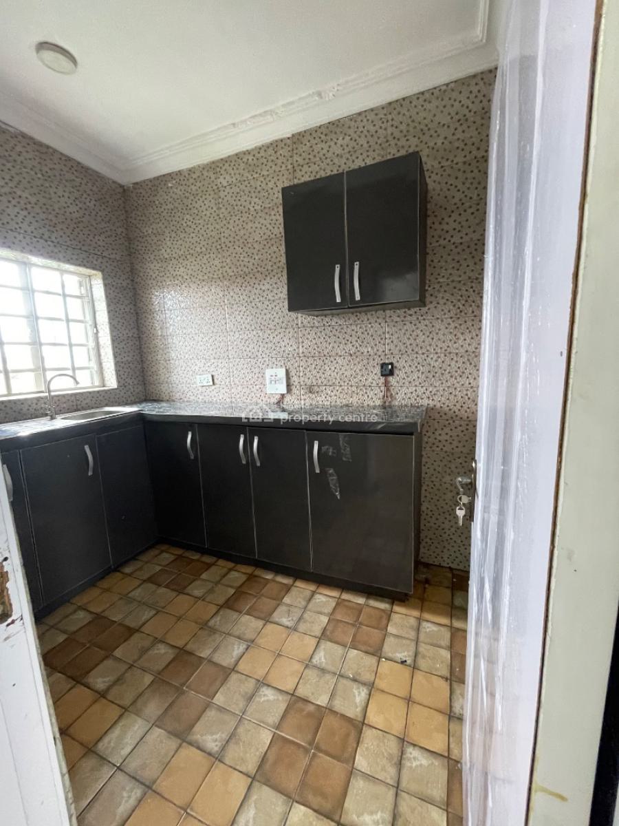 a Spacious 2 Bedroom Apartment, Off Mobil Road, Ilaje, Ajah, Lagos, Flat / Apartment for Rent