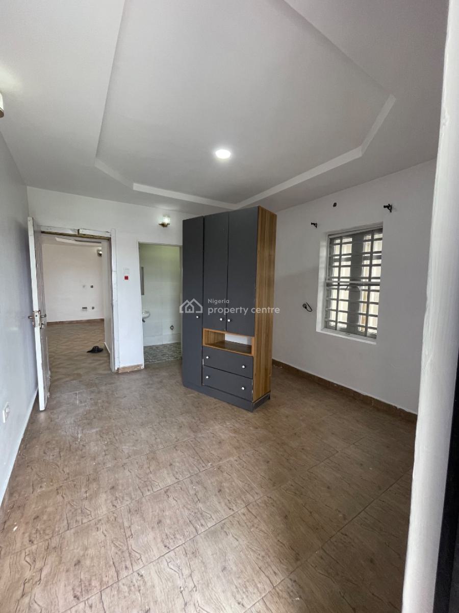 a Spacious 2 Bedroom Apartment, Off Mobil Road, Ilaje, Ajah, Lagos, Flat / Apartment for Rent