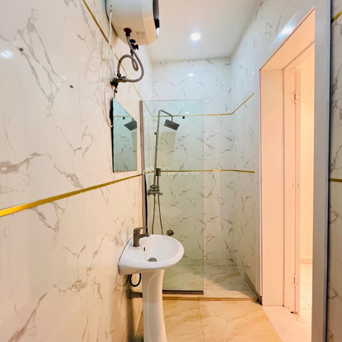 2 Bed Ii 190 Milllion  Ilasan, Lekki Lagos, Ilasan, Lekki, Lagos, Flat / Apartment for Sale