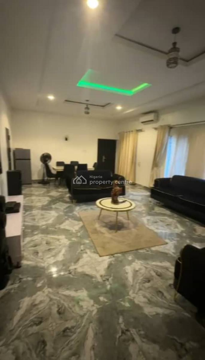 Distress Well Built Spacious 3 Bedrooms Flat, By Lifecamp Junction, Jabi, Abuja, Flat / Apartment for Sale