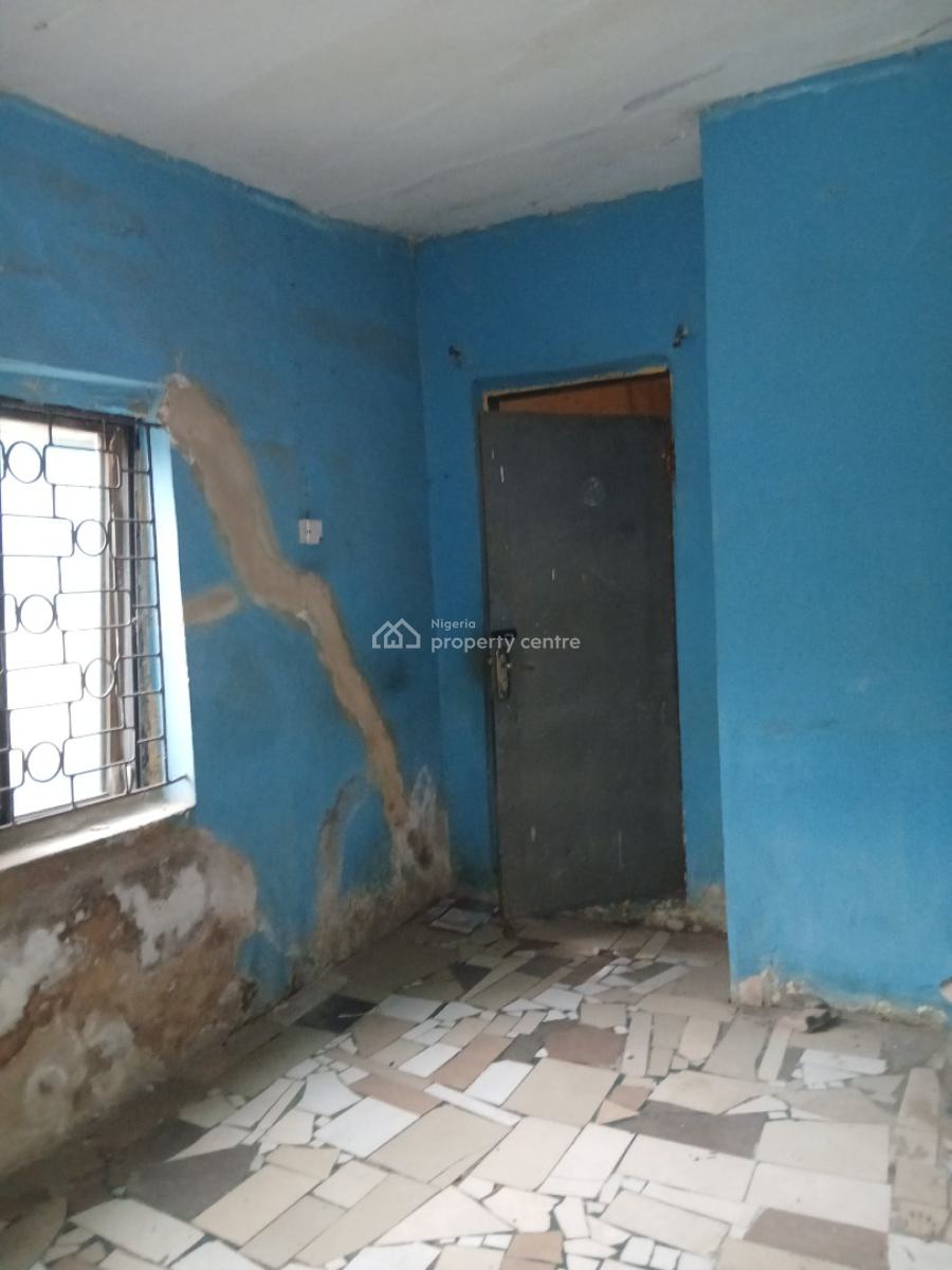 Decent Standard Mini Flat in a Serene Estate, Yaba, Lagos, Mini Flat (room and Parlour) for Rent