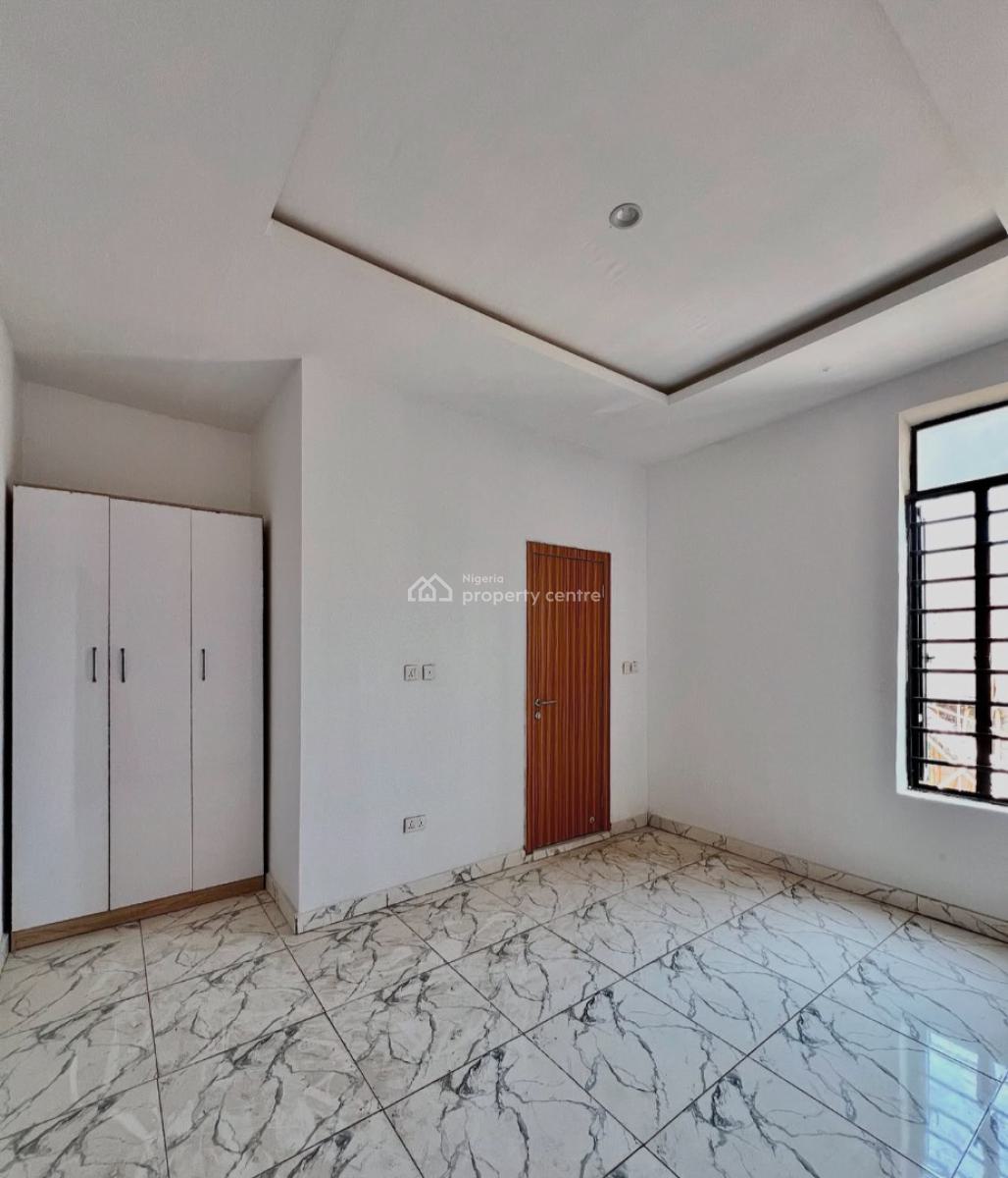 Newly Built 3  / 4 Bedroom Terrace Duplexes, Ikota, Lekki, Lagos, Terraced Duplex for Sale
