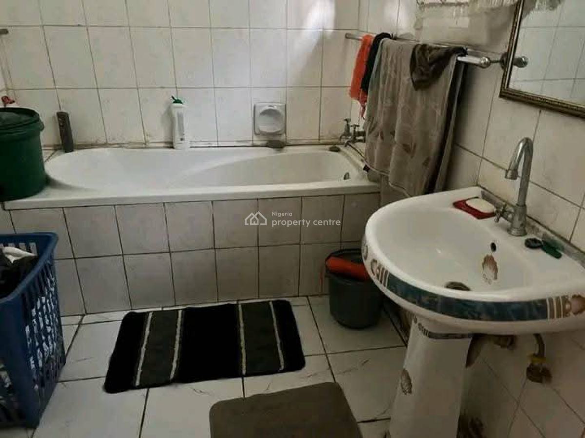 2 Bedroom Flat, Ajah, Lagos, House for Sale