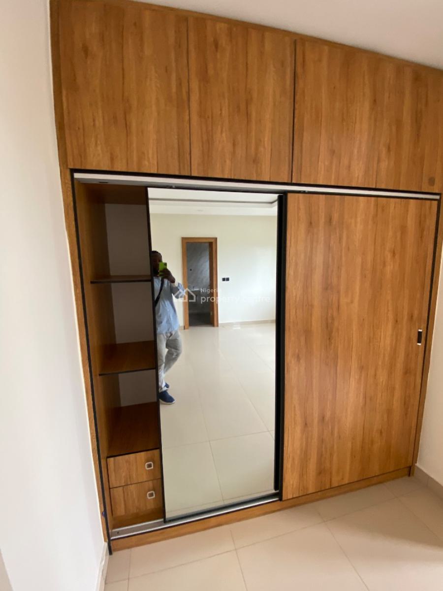 Brand New 1 and 2 Bedroom Apartment in Lekki, Off Admiralty Way, Lekki Phase 1, Lekki, Lagos, Flat / Apartment for Rent