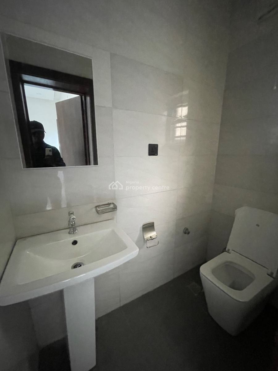 a Standard 4 Bedroom Terrace Duplex, Along Mobil Road Ilaje Ajah, Lekki, Lagos, Terraced Duplex for Rent