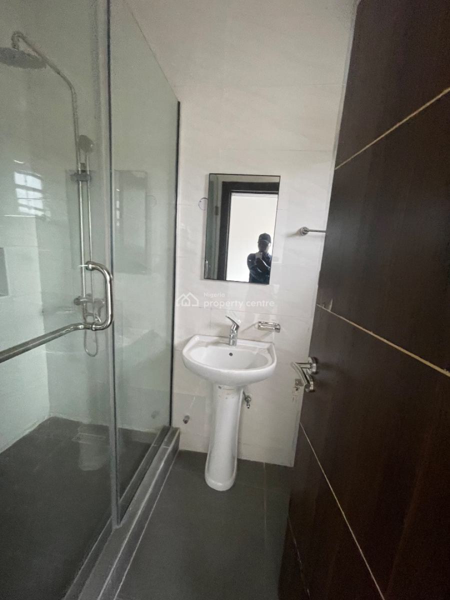 a Standard 4 Bedroom Terrace Duplex, Along Mobil Road Ilaje Ajah, Lekki, Lagos, Terraced Duplex for Rent