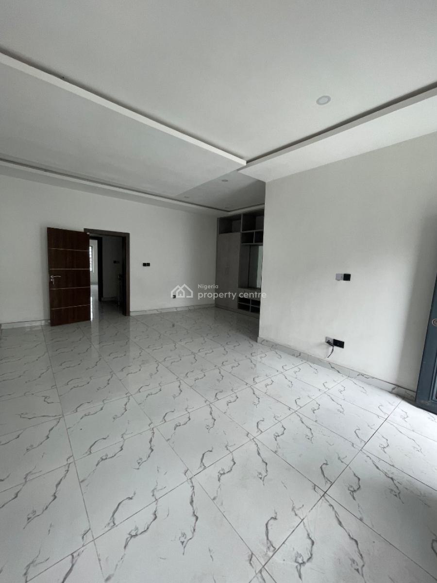 a Standard 4 Bedroom Terrace Duplex, Along Mobil Road Ilaje Ajah, Lekki, Lagos, Terraced Duplex for Rent