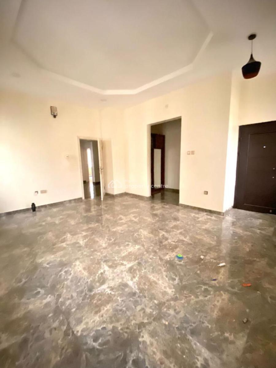 Well Finished Duplex with Bq, Ikota, Lekki, Lagos, Semi-detached Duplex for Sale