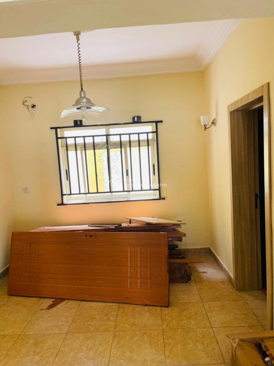 3bedroom Apartment on The Ground Floor, Ikota, Lekki, Lagos, Flat / Apartment for Rent