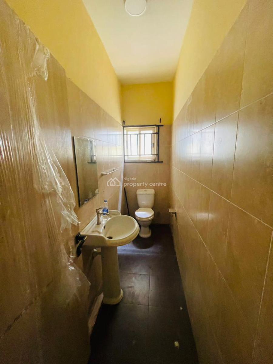 3bedroom Apartment on The Ground Floor, Ikota, Lekki, Lagos, Flat / Apartment for Rent