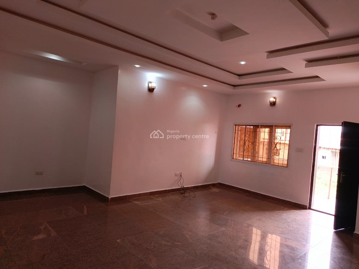Clean Serviced and Spacious 3 Bedroom Flat, Jahi Behind Aduvie School, Jahi, Abuja, Flat / Apartment for Rent