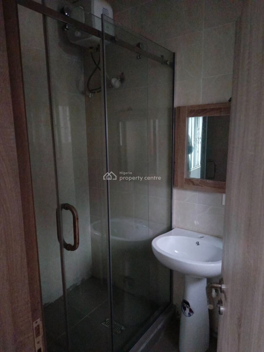 Brand New 2 Bedroom Flat with Bq, Jahi Behind Aduvie School, Jahi, Abuja, Flat / Apartment for Rent
