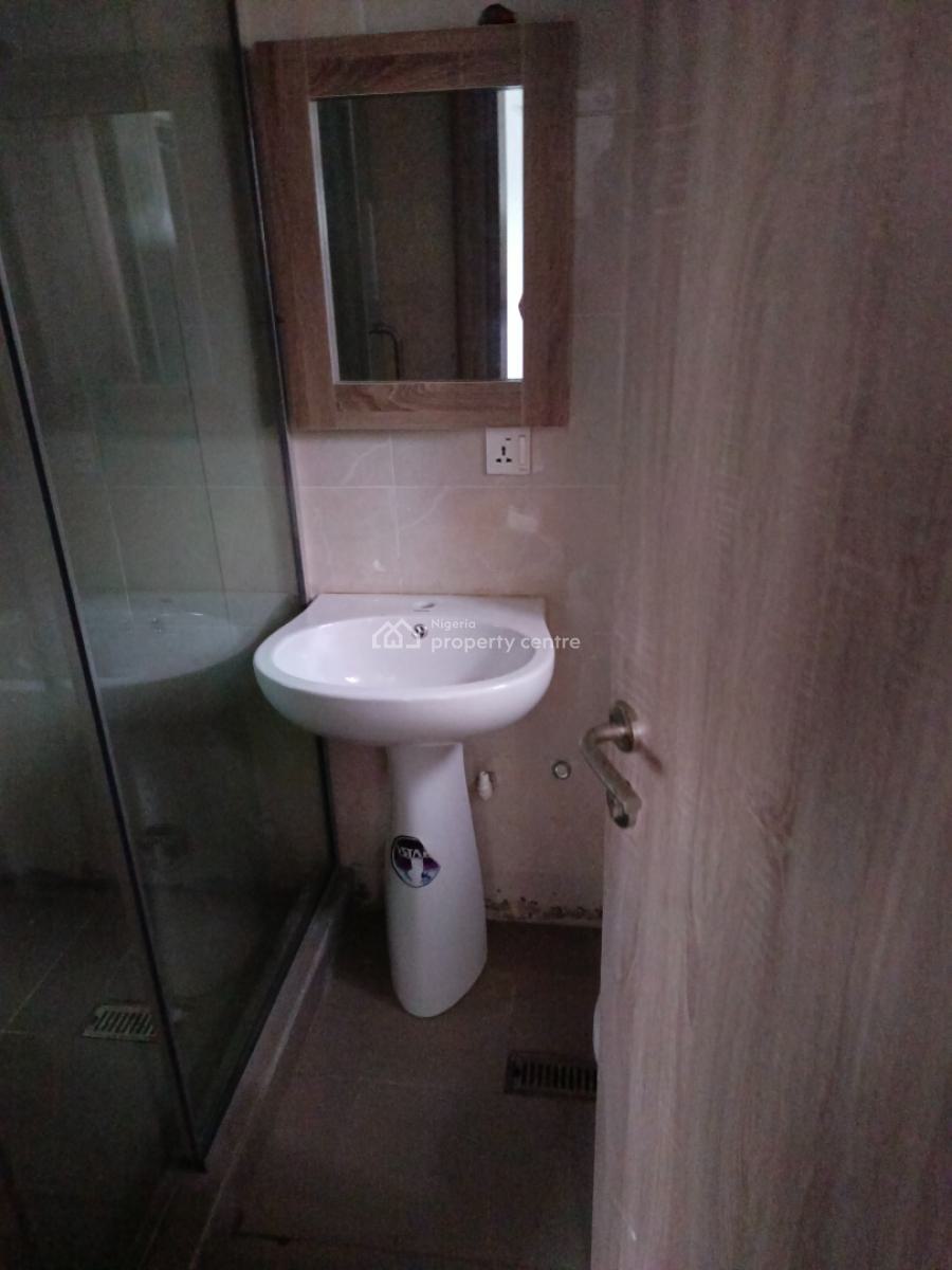 Brand New 2 Bedroom Flat with Bq, Jahi Behind Aduvie School, Jahi, Abuja, Flat / Apartment for Rent