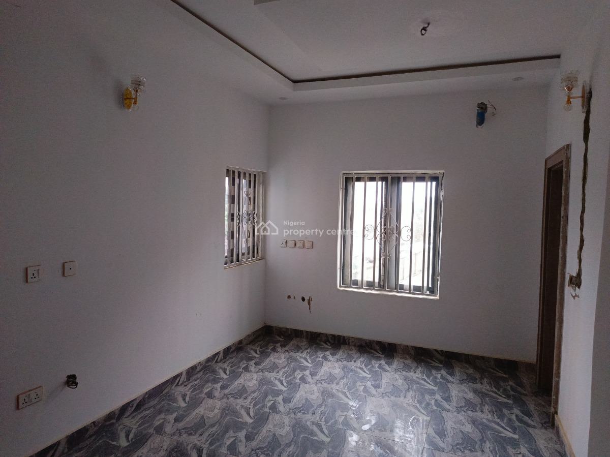 Brand New 2 Bedroom Flat with Bq, Jahi Behind Aduvie School, Jahi, Abuja, Flat / Apartment for Rent