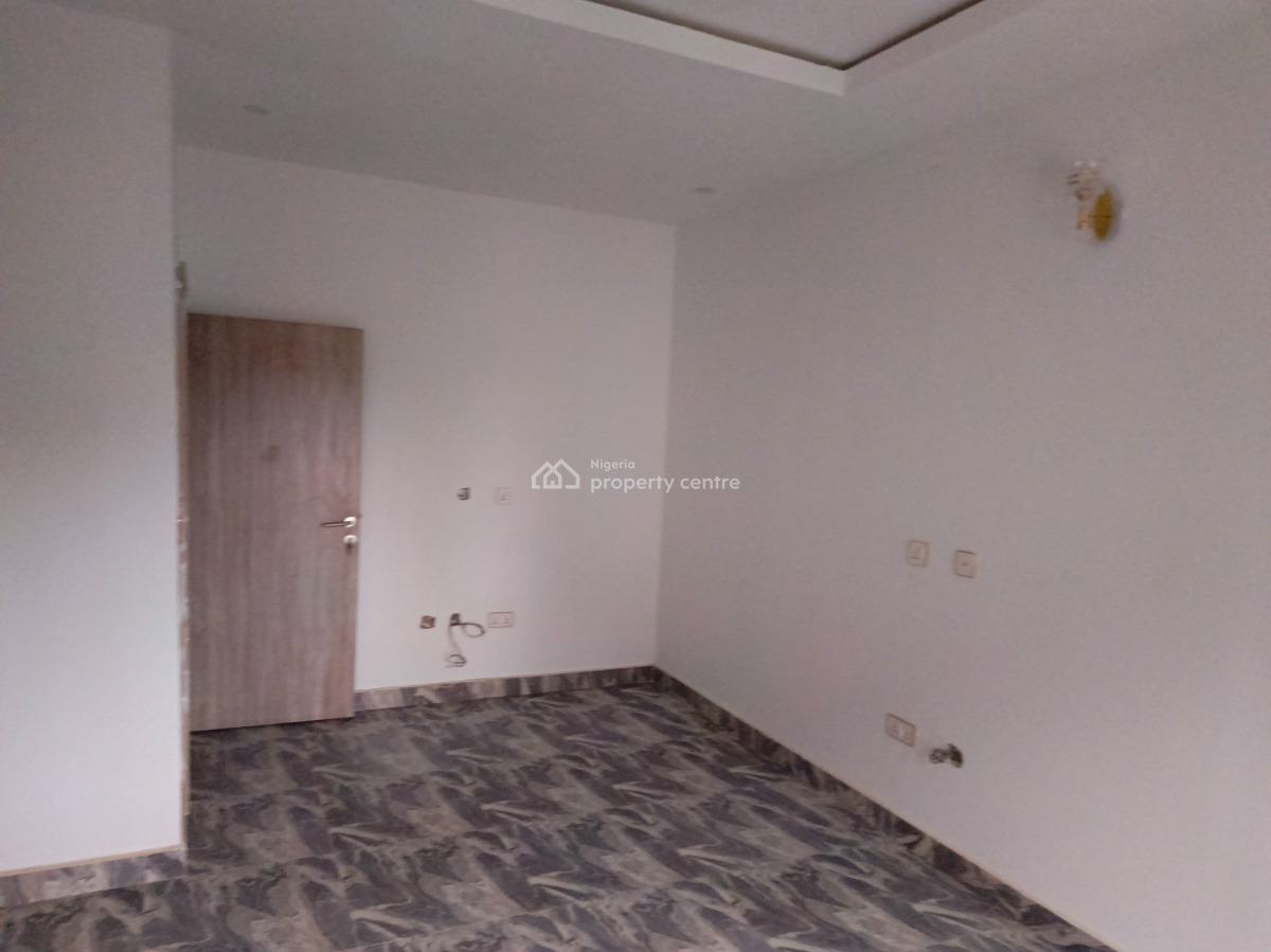 Brand New 2 Bedroom Flat with Bq, Jahi Behind Aduvie School, Jahi, Abuja, Flat / Apartment for Rent