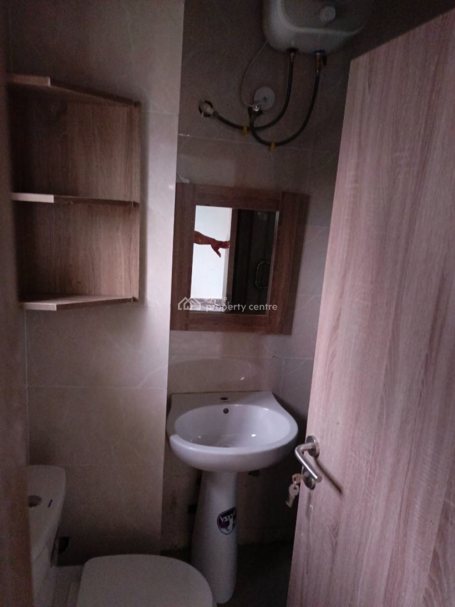 Brand New 2 Bedroom Flat with Bq, Jahi Behind Aduvie School, Jahi, Abuja, Flat / Apartment for Rent