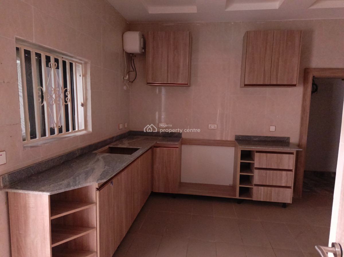 Brand New 2 Bedroom Flat with Bq, Jahi Behind Aduvie School, Jahi, Abuja, Flat / Apartment for Rent