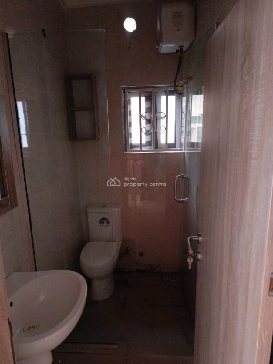 Brand New 2 Bedroom Flat with Bq, Jahi Behind Aduvie School, Jahi, Abuja, Flat / Apartment for Rent