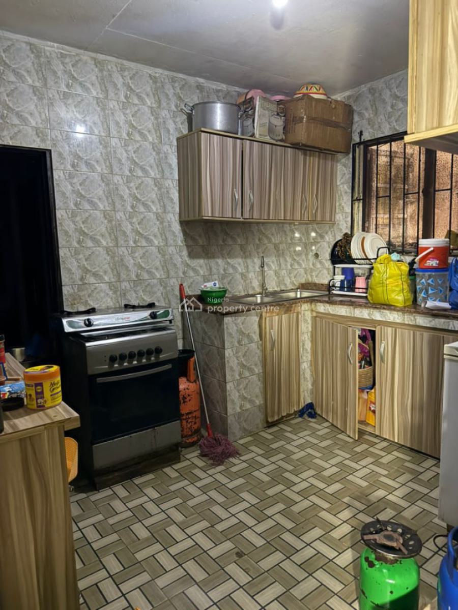 2 Bedrooms with One Living Room, Ground Floor, Zone 2, Wuse, Abuja, Flat / Apartment for Sale