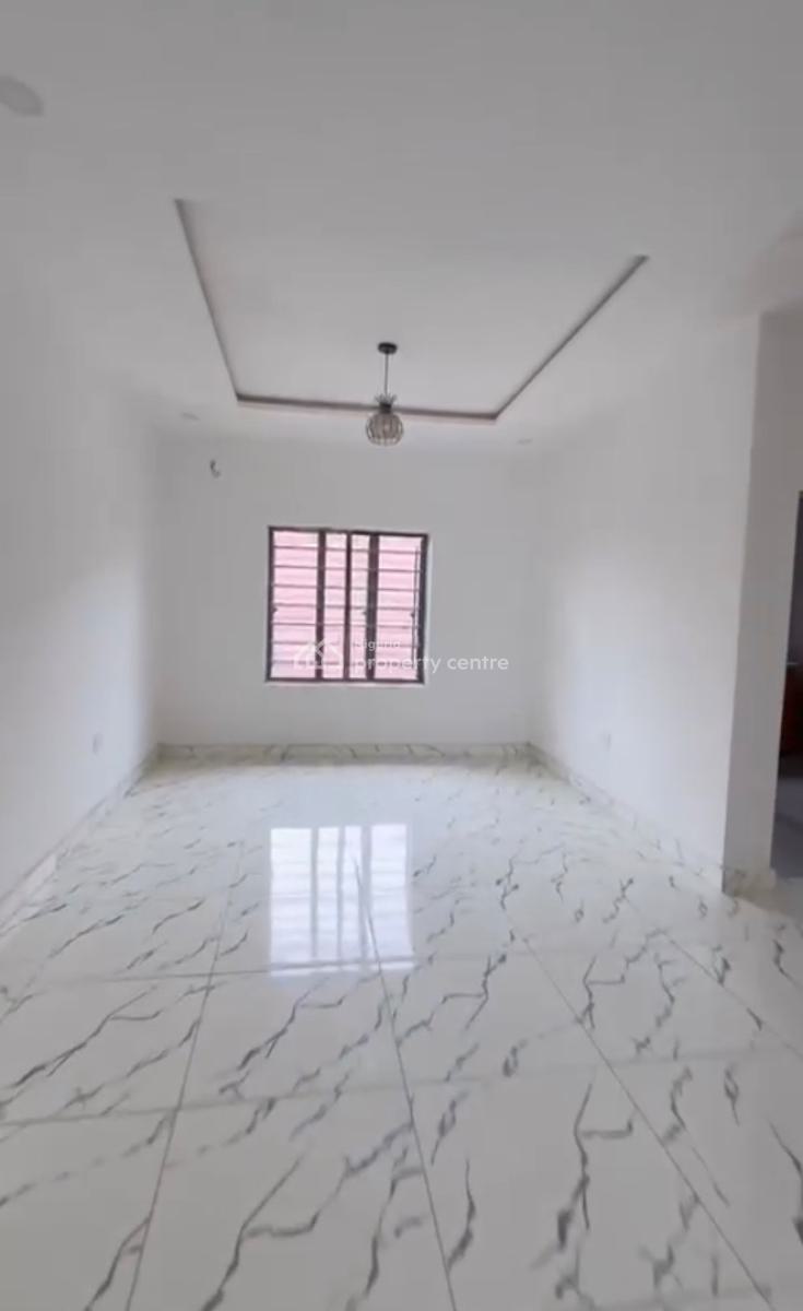 Luxury Spacious 2bedroom En-suite Flat, Life Camp, Abuja, Block of Flats for Sale