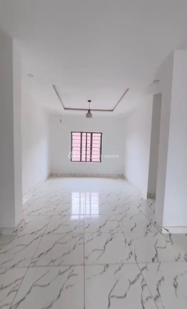 Luxury Spacious 2bedroom En-suite Flat, Life Camp, Abuja, Block of Flats for Sale