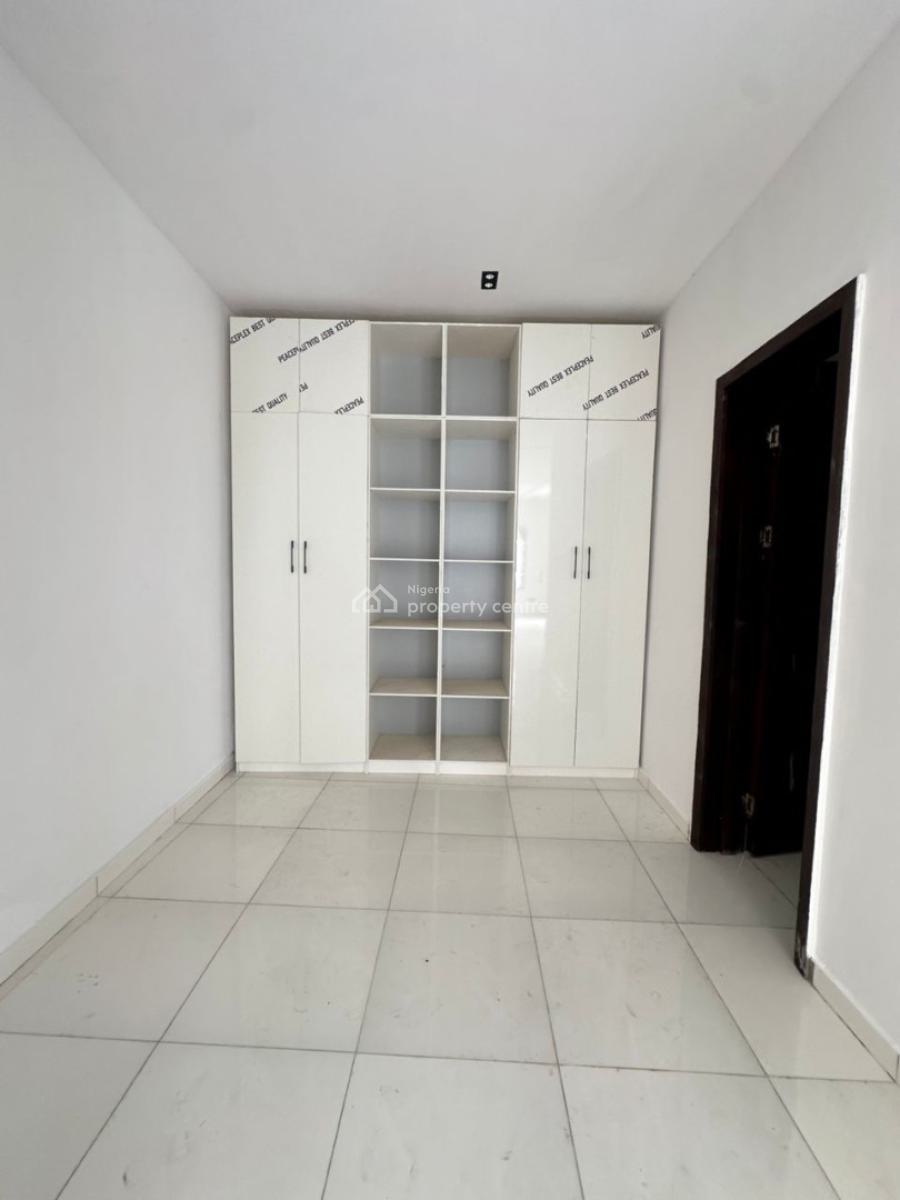Contemporary 5 Bedroom Detached Duplex, Corner Piece with Pool Orchid Road, Lekki, Lagos, Detached Duplex for Sale