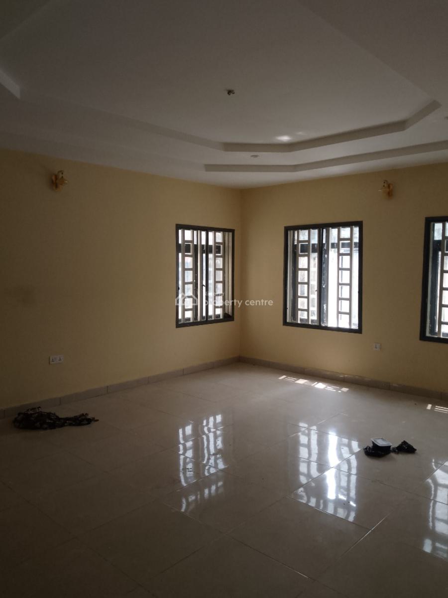 Massively New 3bedrooms Flat Upstairs, Off Jehovah Witness Road Bogije Ibeju-lekki Lagos, Bogije, Ibeju Lekki, Lagos, Flat / Apartment for Rent