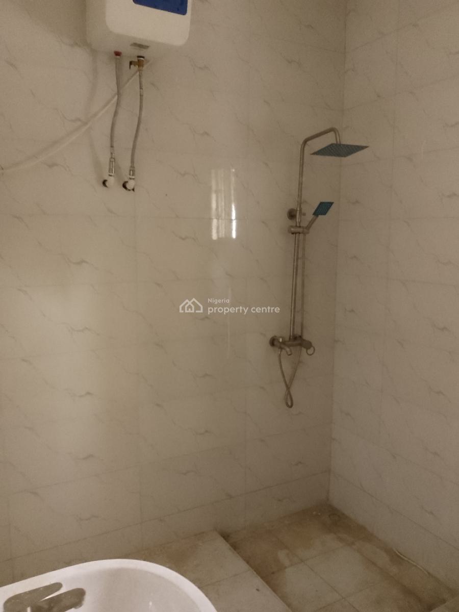 Massively New 3bedrooms Flat Upstairs, Off Jehovah Witness Road Bogije Ibeju-lekki Lagos, Bogije, Ibeju Lekki, Lagos, Flat / Apartment for Rent