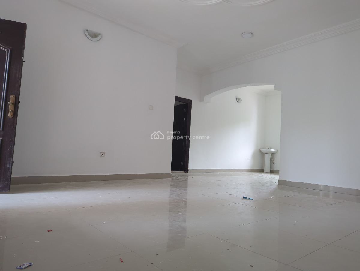 This Classic 3-bedroom Is Brimming with Potential. Your Chance to Grab, Meadow Estate, Ogombo, Ajah, Lagos, Flat / Apartment for Rent