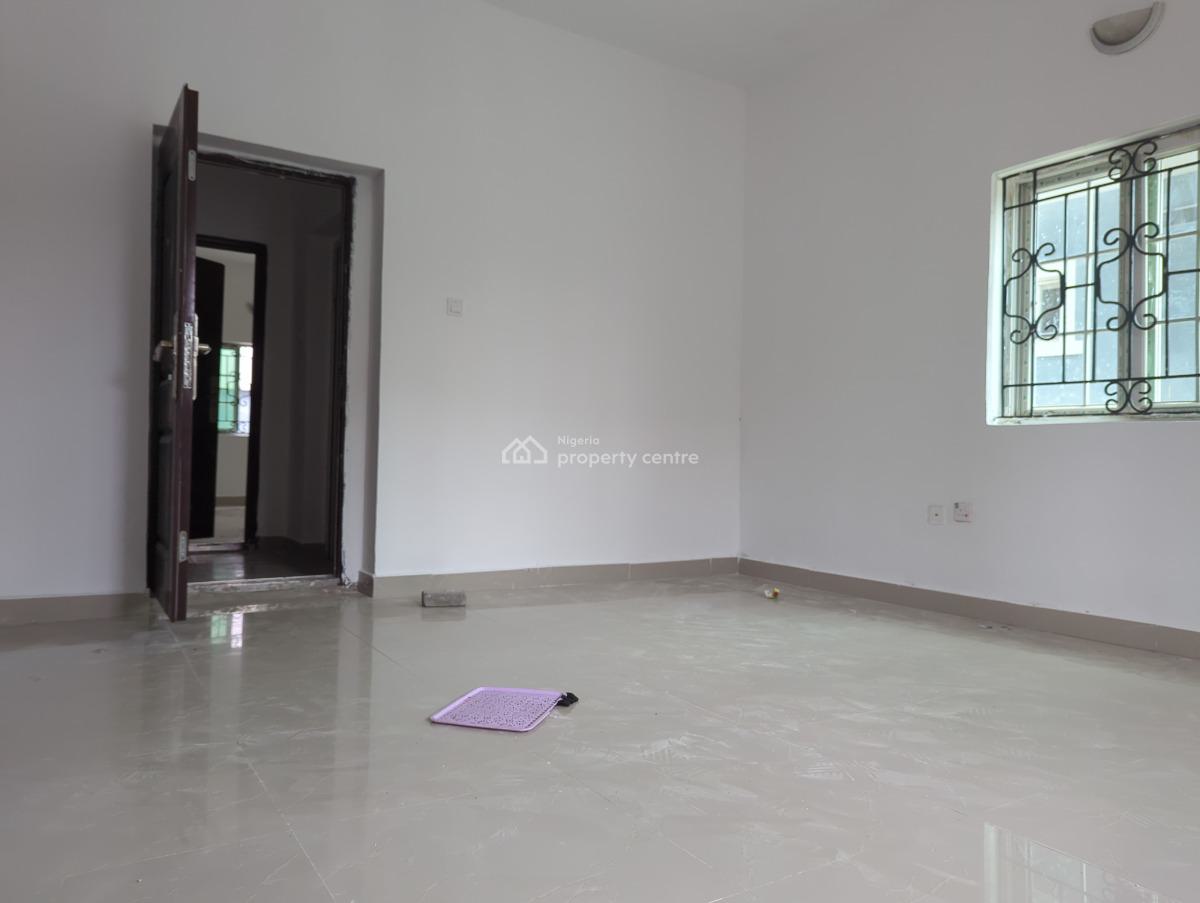 This Classic 3-bedroom Is Brimming with Potential. Your Chance to Grab, Meadow Estate, Ogombo, Ajah, Lagos, Flat / Apartment for Rent