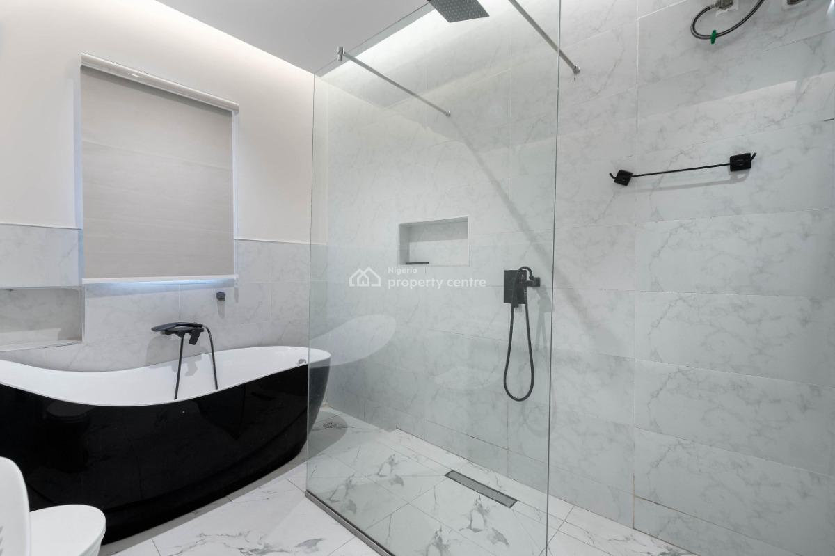 Brand New 2 Bedroom Maisonette + Pool + Bathtub + Snooker + Ps5, Lekki Phase 1, Lekki, Lagos, Flat / Apartment Short Let