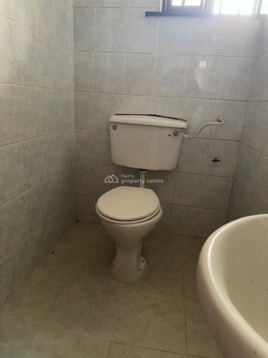 2 Bedroom Flat, Off Remleck Badore Lekki Lagos, Badore, Ibeju Lekki, Lagos, Flat / Apartment for Rent